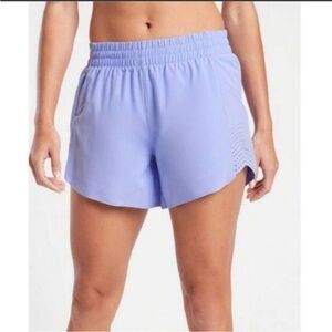 Athleta Hustle 4.5” Short Light Blue/Periwinkle small